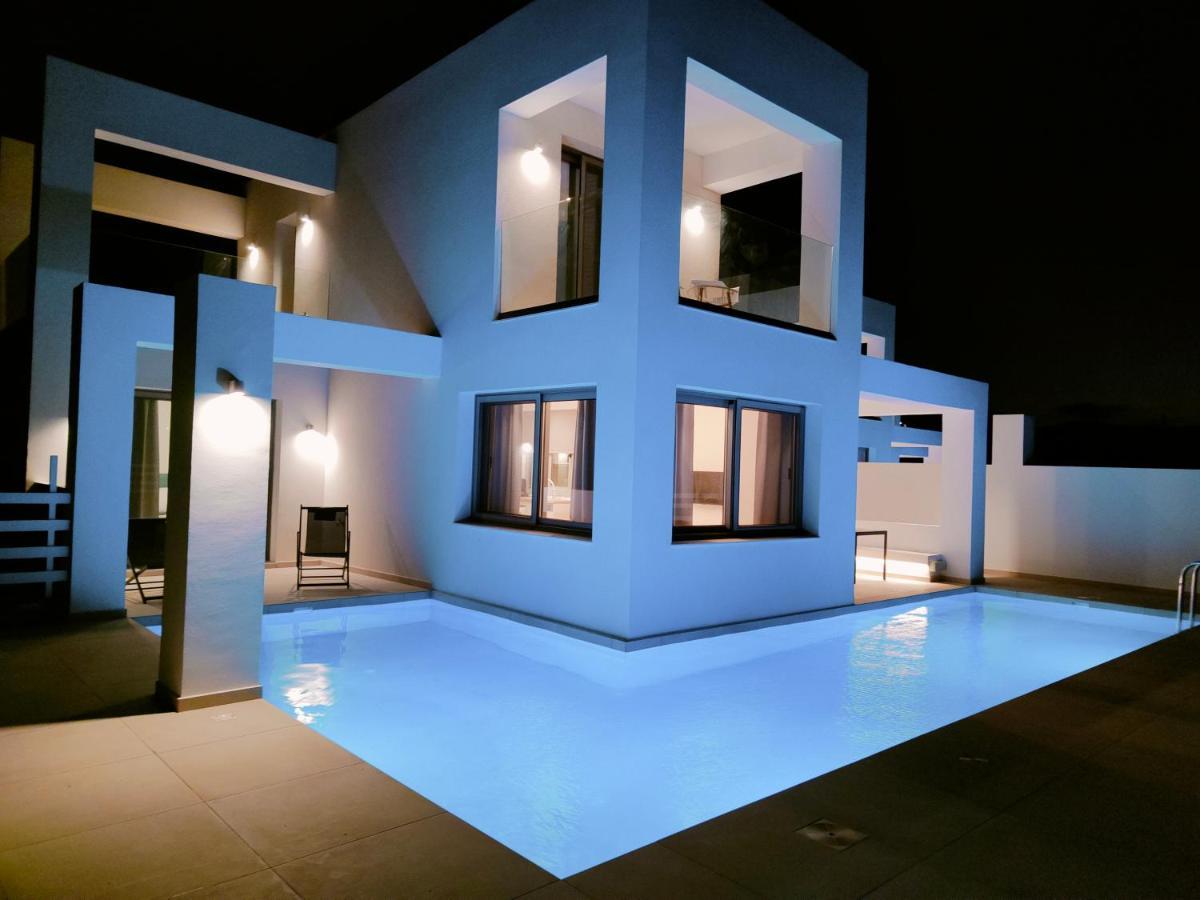Alpha Villas 겐나디 외부 사진